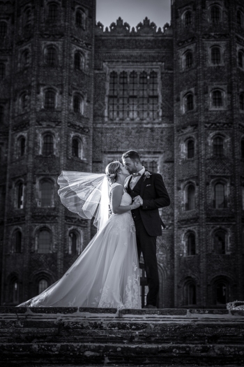 Layer Marney Tower wedding photos- Sarah and Lewis 21-07-2017-5107